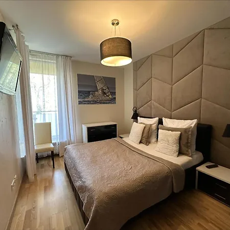 Aquamarina Z Garazem W Cenie By Baltic Home Мендзиздроє Екстер'єр фото
