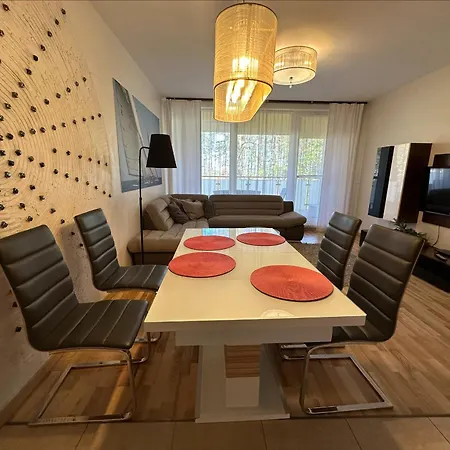 Aquamarina Z Garazem W Cenie By Baltic Home Мендзиздроє Екстер'єр фото